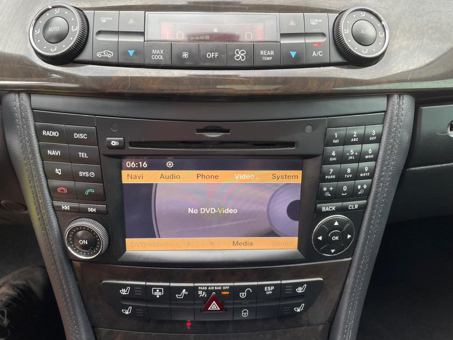 2009 Mercedes-Benz CLS-Class 4dr Sdn 5.5L, available for sale in Manchester, Connecticut | Carsonmain LLC. Manchester, Connecticut 2009 Mercedes-Benz CLS-Class 4dr Sdn 5.5L, available for sale in Manchester, Connecticut | Carsonmain LLC. Manchester, Connecticut
