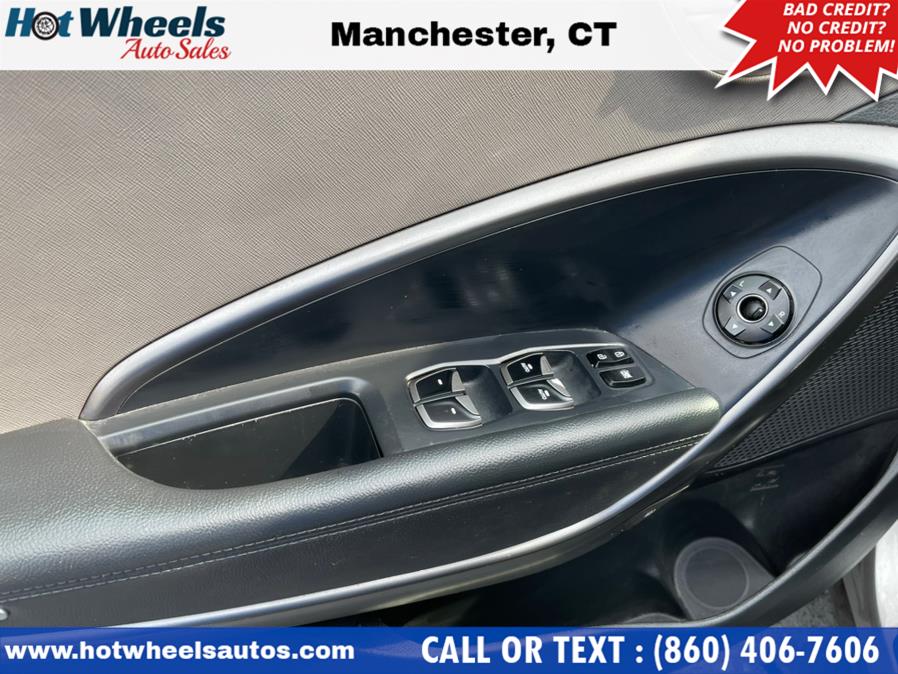 Used Hyundai Santa Fe Sport 2.4L Auto AWD 2017 | Hot Wheels Auto Sales LLC. Manchester, Connecticut Used Hyundai Santa Fe Sport 2.4L Auto AWD 2017 | Hot Wheels Auto Sales LLC. Manchester, Connecticut