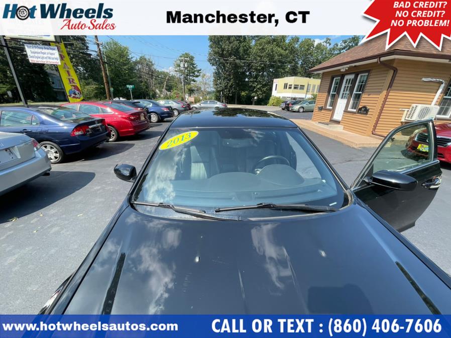 Used Chrysler 300 4dr Sdn 300S AWD 2013 | Hot Wheels Auto Sales LLC. Manchester, Connecticut Used Chrysler 300 4dr Sdn 300S AWD 2013 | Hot Wheels Auto Sales LLC. Manchester, Connecticut