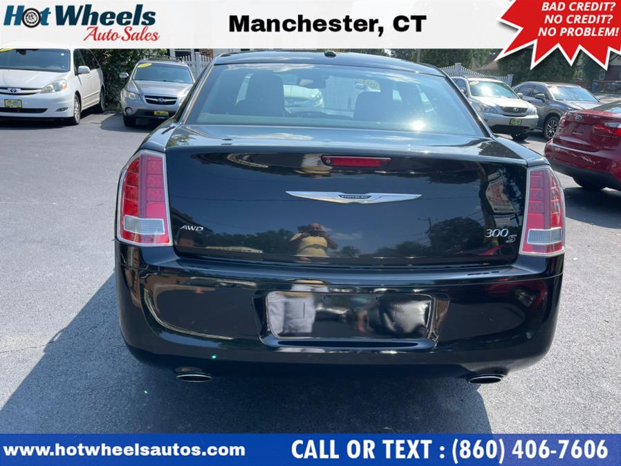 Used Chrysler 300 4dr Sdn 300S AWD 2013 | Hot Wheels Auto Sales LLC. Manchester, Connecticut Used Chrysler 300 4dr Sdn 300S AWD 2013 | Hot Wheels Auto Sales LLC. Manchester, Connecticut