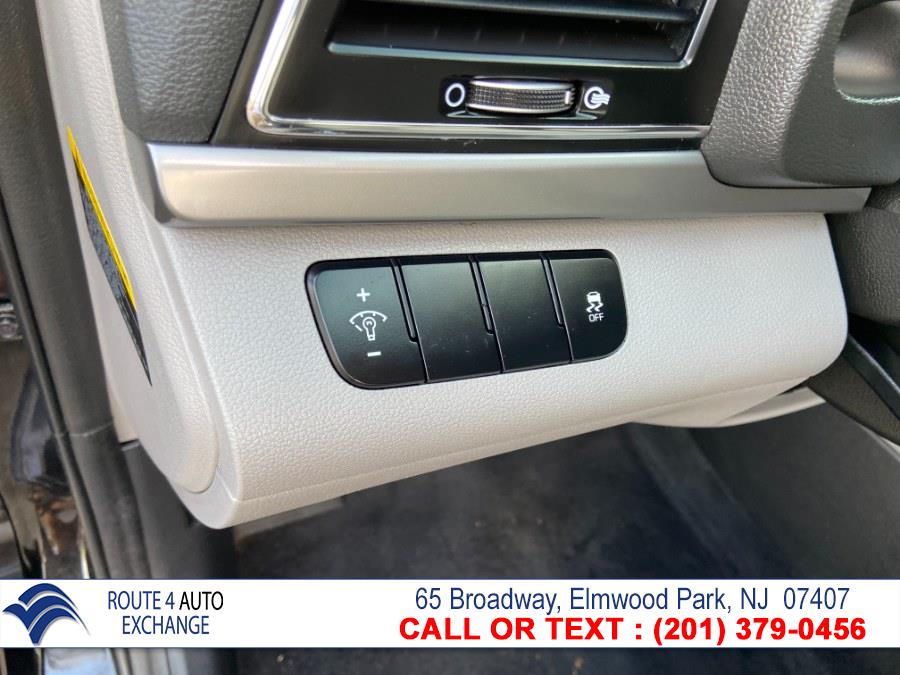 Used Hyundai Elantra SE 2.0L Auto (Alabama) 2018 | Route 4 Auto Exchange. Elmwood Park, New Jersey Used Hyundai Elantra SE 2.0L Auto (Alabama) 2018 | Route 4 Auto Exchange. Elmwood Park, New Jersey