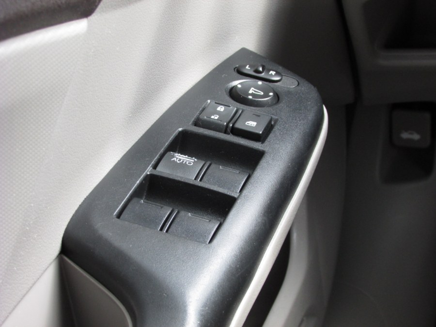 Used Honda Civic Sdn 4dr Auto LX 2012 | United Auto Sales of E Windsor, Inc. East Windsor, Connecticut Used Honda Civic Sdn 4dr Auto LX 2012 | United Auto Sales of E Windsor, Inc. East Windsor, Connecticut