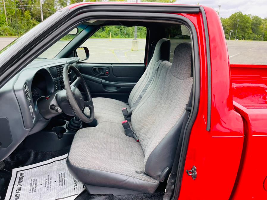 Used Chevrolet S-10 Reg Cab 108" WB 2001 | Supreme Automotive. New Britain, Connecticut Used Chevrolet S-10 Reg Cab 108" WB 2001 | Supreme Automotive. New Britain, Connecticut