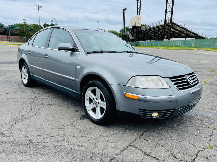 2004 Volkswagen Passat Sedan 4dr Sdn GLX V6 4MOTION Auto, available for sale in New Britain, Connecticut | Supreme Automotive. New Britain, Connecticut