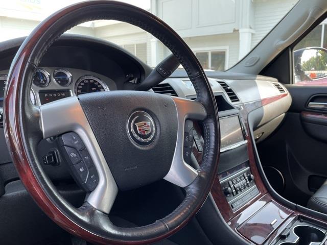 Used Cadillac Escalade Luxury 2013 | Blasius Federal Road. Brookfield, Connecticut Used Cadillac Escalade Luxury 2013 | Blasius Federal Road. Brookfield, Connecticut