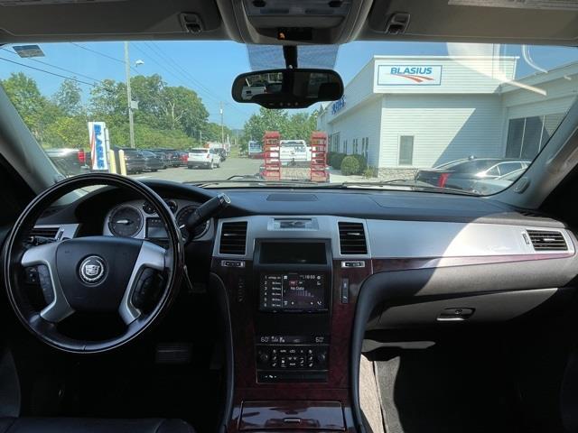 Used Cadillac Escalade Luxury 2013 | Blasius Federal Road. Brookfield, Connecticut Used Cadillac Escalade Luxury 2013 | Blasius Federal Road. Brookfield, Connecticut
