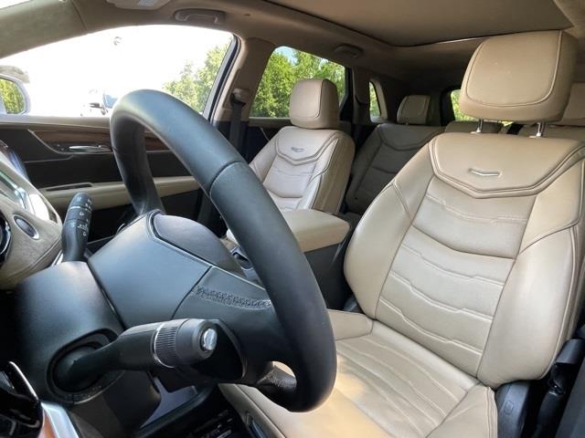 Used Cadillac Xt5 Platinum 2017 | Blasius Federal Road. Brookfield, Connecticut Used Cadillac Xt5 Platinum 2017 | Blasius Federal Road. Brookfield, Connecticut