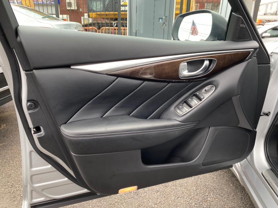 Used INFINITI Q50 3.0t LUXE AWD 2019 | Sunrise Autoland. Jamaica, New York Used INFINITI Q50 3.0t LUXE AWD 2019 | Sunrise Autoland. Jamaica, New York