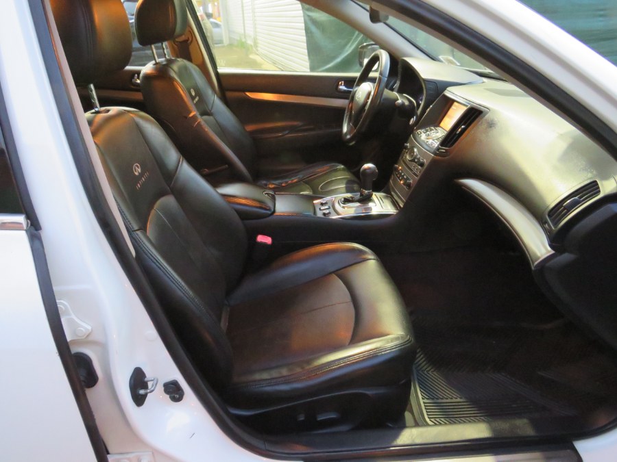 2011 Infiniti G37 Sedan 4dr x AWD, available for sale in Middle Village, New York | Road Masters II INC. Middle Village, New York 2011 Infiniti G37 Sedan 4dr x AWD, available for sale in Middle Village, New York | Road Masters II INC. Middle Village, New York