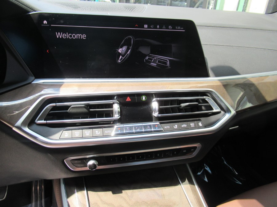 2021 BMW X5 M50i Sports Activity Vehicle, available for sale in Woodside, New York | Pepmore Auto Sales Inc.. Woodside, New York 2021 BMW X5 M50i Sports Activity Vehicle, available for sale in Woodside, New York | Pepmore Auto Sales Inc.. Woodside, New York
