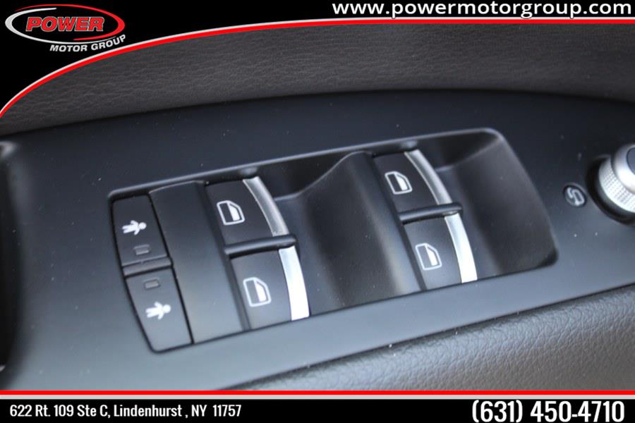 Used Audi Q7 quattro 4dr 3.0T Premium Plus 2015 | Power Motor Group. Lindenhurst, New York Used Audi Q7 quattro 4dr 3.0T Premium Plus 2015 | Power Motor Group. Lindenhurst, New York