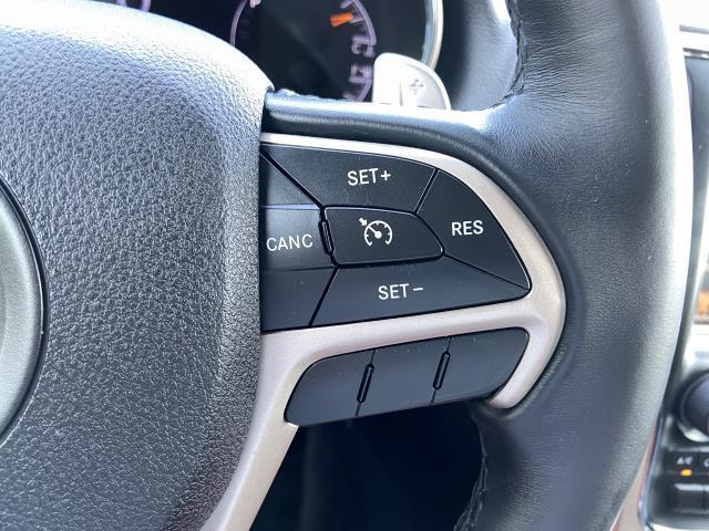 Used Jeep Grand Cherokee Laredo 2017 | Baron Supercenter. Patchogue, New York Used Jeep Grand Cherokee Laredo 2017 | Baron Supercenter. Patchogue, New York