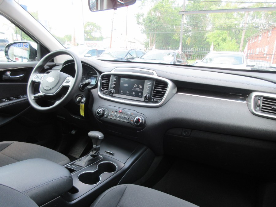 Used Kia Sorento LX V6 AWD 2020 | Route 27 Auto Mall. Linden, New Jersey Used Kia Sorento LX V6 AWD 2020 | Route 27 Auto Mall. Linden, New Jersey