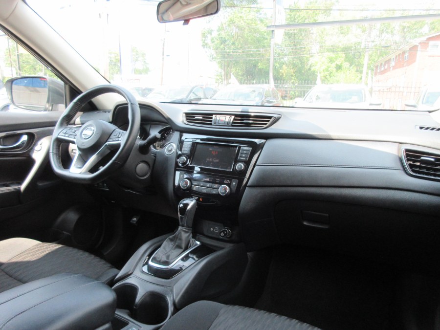 2018 Nissan Rogue AWD SV, available for sale in Linden, New Jersey | Route 27 Auto Mall. Linden, New Jersey 2018 Nissan Rogue AWD SV, available for sale in Linden, New Jersey | Route 27 Auto Mall. Linden, New Jersey