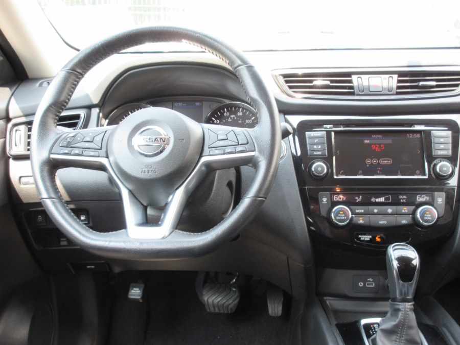 2018 Nissan Rogue AWD SV, available for sale in Linden, New Jersey | Route 27 Auto Mall. Linden, New Jersey 2018 Nissan Rogue AWD SV, available for sale in Linden, New Jersey | Route 27 Auto Mall. Linden, New Jersey
