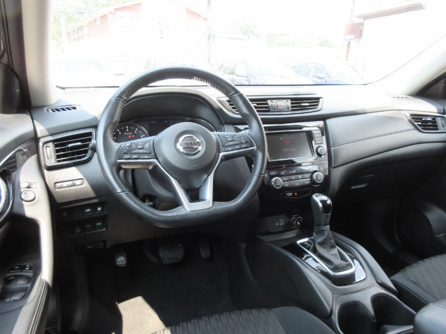 2018 Nissan Rogue AWD SV, available for sale in Linden, New Jersey | Route 27 Auto Mall. Linden, New Jersey 2018 Nissan Rogue AWD SV, available for sale in Linden, New Jersey | Route 27 Auto Mall. Linden, New Jersey