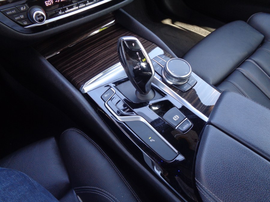 Used BMW 5 Series 530i xDrive 2019 | Top Speed Motors LLC. Jamaica, New York Used BMW 5 Series 530i xDrive 2019 | Top Speed Motors LLC. Jamaica, New York