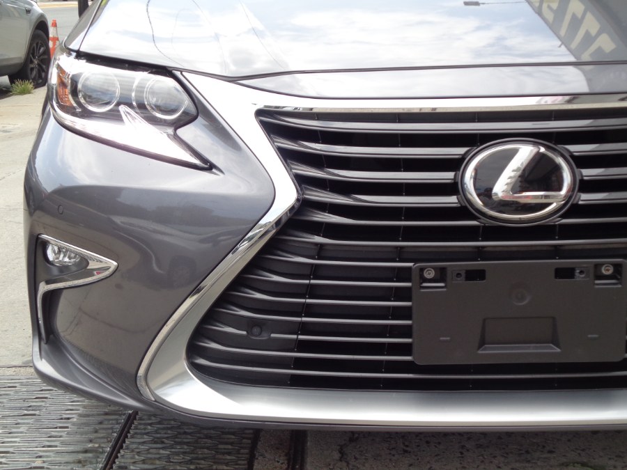 Used Lexus ES350 Sedan 2018 | Top Speed Motors LLC. Jamaica, New York Used Lexus ES350 Sedan 2018 | Top Speed Motors LLC. Jamaica, New York