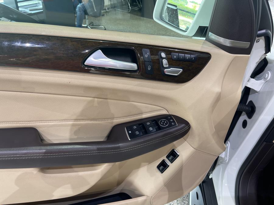 Used Mercedes-Benz GLS GLS 450 4MATIC SUV 2018 | Dream Car Gallery. Woodbury, New York Used Mercedes-Benz GLS GLS 450 4MATIC SUV 2018 | Dream Car Gallery. Woodbury, New York