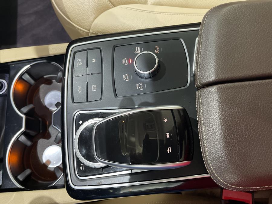 Used Mercedes-Benz GLS GLS 450 4MATIC SUV 2018 | Dream Car Gallery. Woodbury, New York Used Mercedes-Benz GLS GLS 450 4MATIC SUV 2018 | Dream Car Gallery. Woodbury, New York