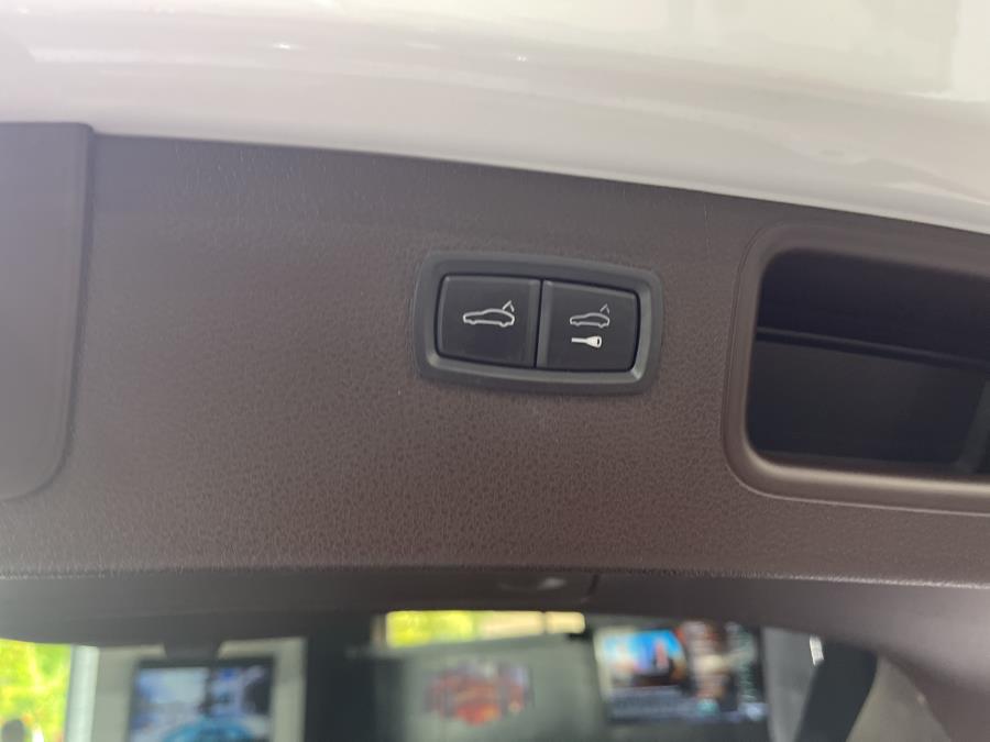 Used Porsche Macan AWD 4dr S 2016 | Dream Car Gallery. Woodbury, New York Used Porsche Macan AWD 4dr S 2016 | Dream Car Gallery. Woodbury, New York