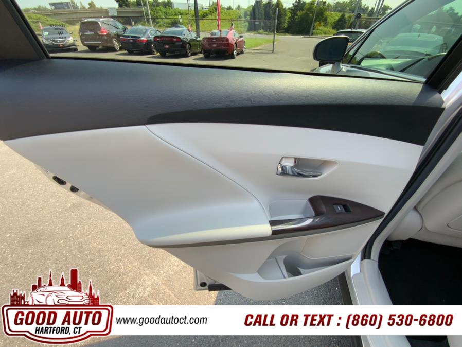 Used Toyota Venza 4dr Wgn V6 AWD LE (Natl) 2012 | Good Auto LLC. Hartford, Connecticut Used Toyota Venza 4dr Wgn V6 AWD LE (Natl) 2012 | Good Auto LLC. Hartford, Connecticut