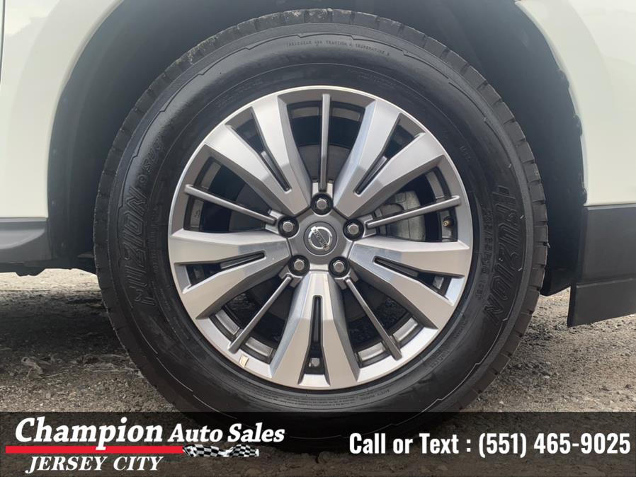 Used Nissan Pathfinder 4x4 SV 2019 | Champion Auto Sales of JC. Jersey City, New Jersey Used Nissan Pathfinder 4x4 SV 2019 | Champion Auto Sales of JC. Jersey City, New Jersey