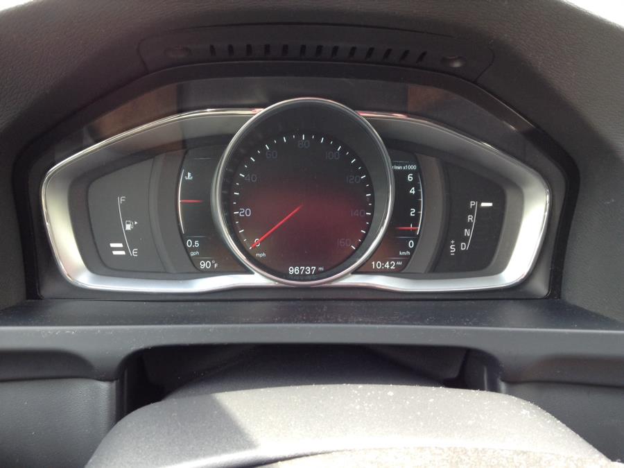 Used Volvo V60 Cross Country 4dr Wgn T5 AWD 2016 | Eurocars Plus. Groton, Connecticut Used Volvo V60 Cross Country 4dr Wgn T5 AWD 2016 | Eurocars Plus. Groton, Connecticut