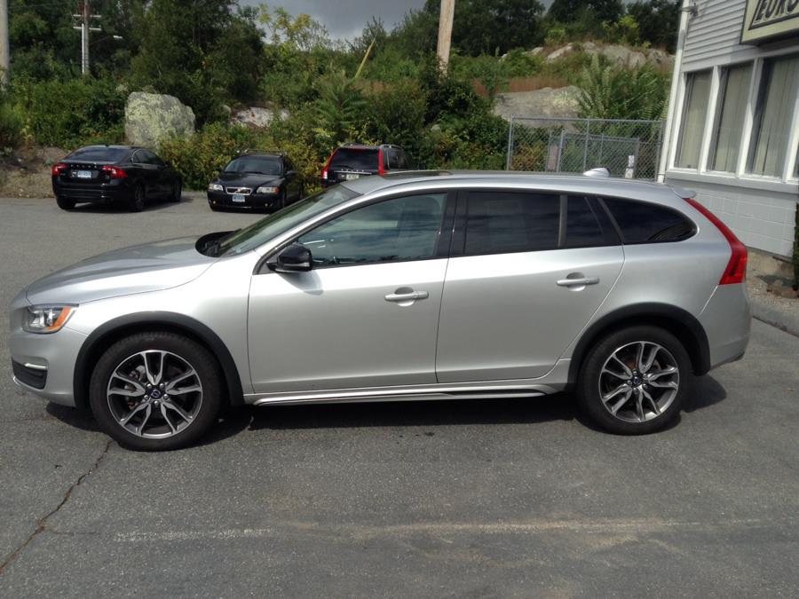 Used Volvo V60 Cross Country 4dr Wgn T5 AWD 2016 | Eurocars Plus. Groton, Connecticut Used Volvo V60 Cross Country 4dr Wgn T5 AWD 2016 | Eurocars Plus. Groton, Connecticut