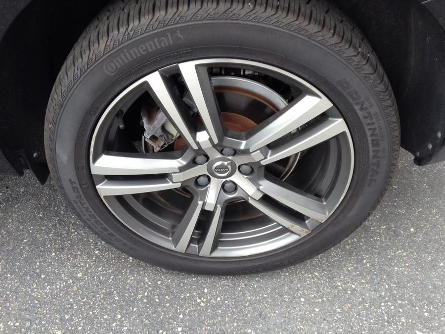 Used Volvo XC60 T6 AWD Momentum 2018 | Eurocars Plus. Groton, Connecticut Used Volvo XC60 T6 AWD Momentum 2018 | Eurocars Plus. Groton, Connecticut