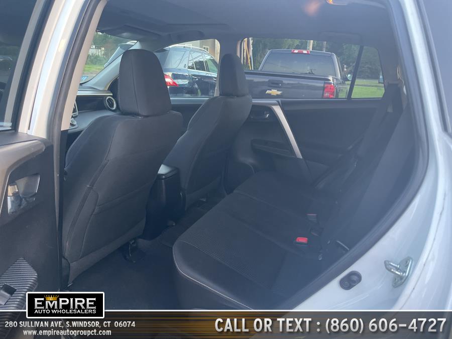 Used Toyota RAV4 AWD 4dr XLE (Natl) 2015 | Empire Auto Wholesalers. S.Windsor, Connecticut Used Toyota RAV4 AWD 4dr XLE (Natl) 2015 | Empire Auto Wholesalers. S.Windsor, Connecticut