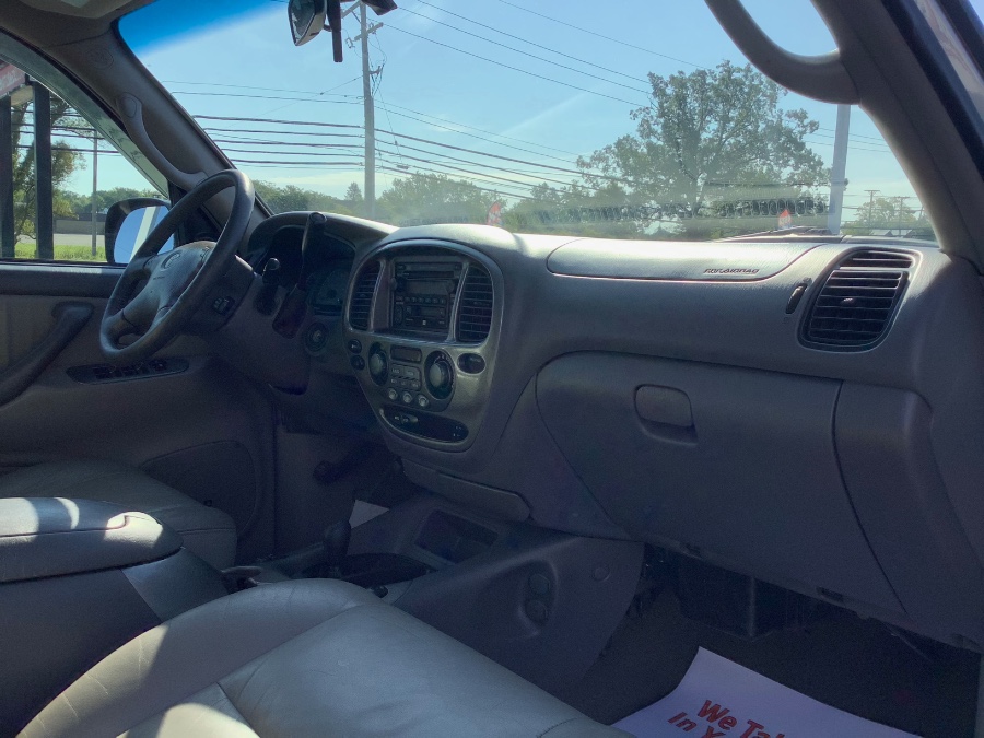 Used Toyota Sequoia 4dr Limited 4WD (SE) 2002 | Marsh Auto Sales LLC. Ortonville, Michigan Used Toyota Sequoia 4dr Limited 4WD (SE) 2002 | Marsh Auto Sales LLC. Ortonville, Michigan