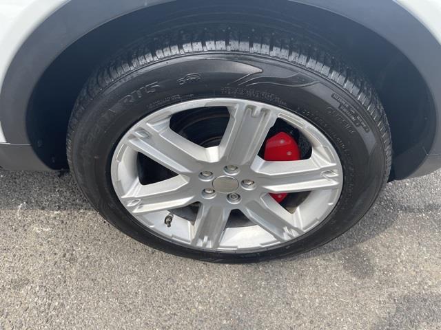 Used Land Rover Range Rover Evoque Pure 2014 | Hillside Auto Outlet. Jamaica, New York Used Land Rover Range Rover Evoque Pure 2014 | Hillside Auto Outlet. Jamaica, New York