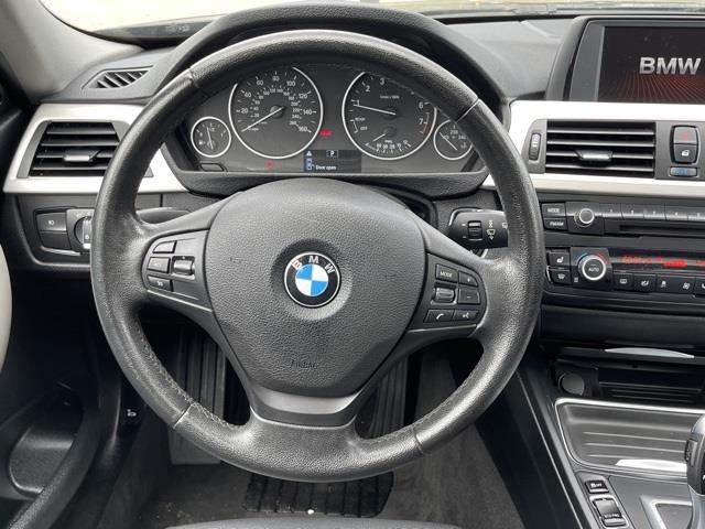 Used BMW 3 Series 320i xDrive 2014 | Hillside Auto Outlet. Jamaica, New York Used BMW 3 Series 320i xDrive 2014 | Hillside Auto Outlet. Jamaica, New York