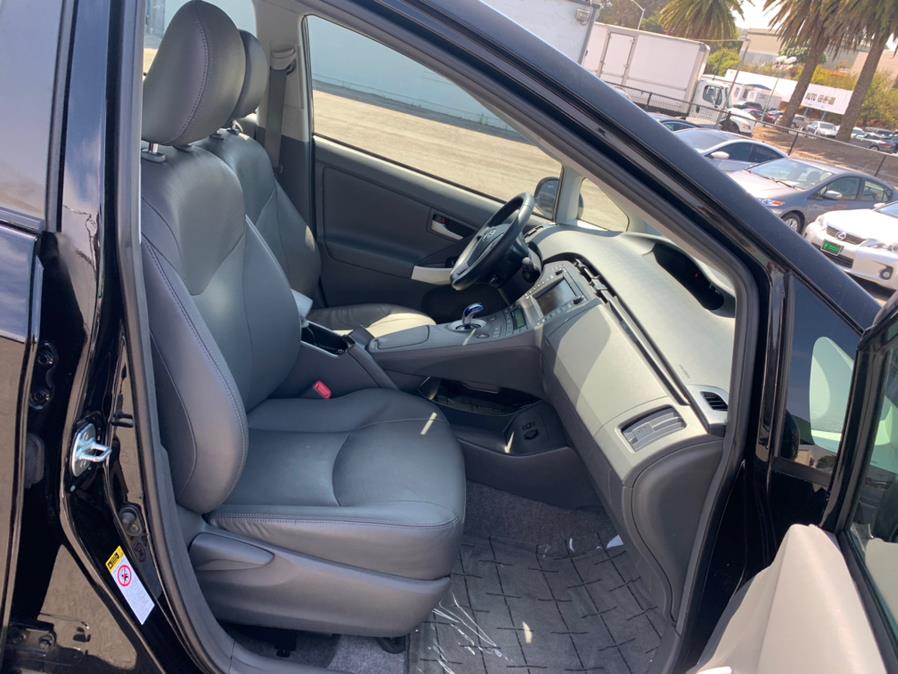 Used Toyota Prius Four 2011 | Green Light Auto Wholesale. Daly City, California Used Toyota Prius Four 2011 | Green Light Auto Wholesale. Daly City, California