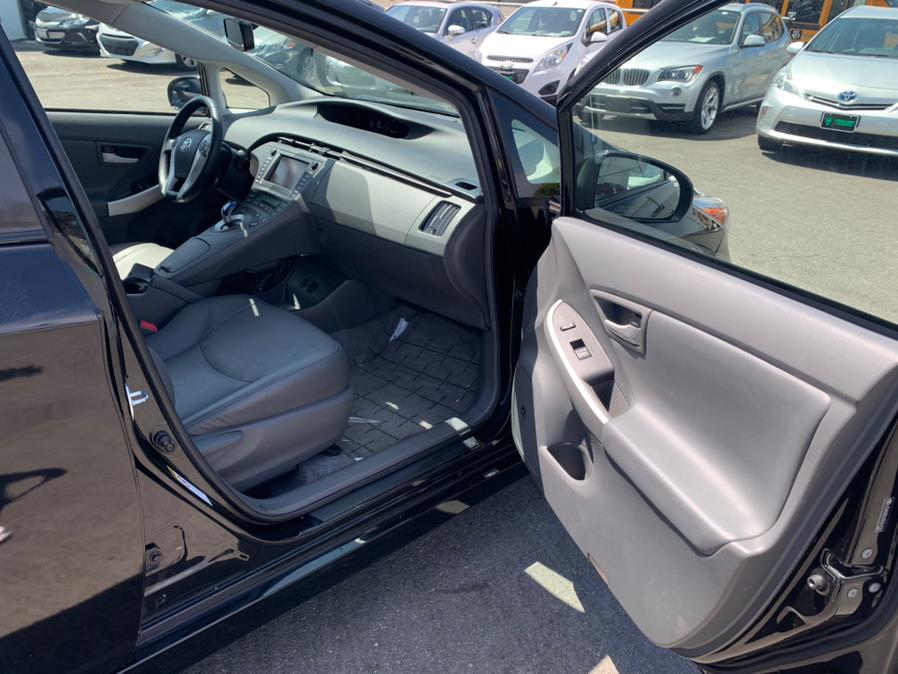 Used Toyota Prius Four 2011 | Green Light Auto Wholesale. Daly City, California Used Toyota Prius Four 2011 | Green Light Auto Wholesale. Daly City, California