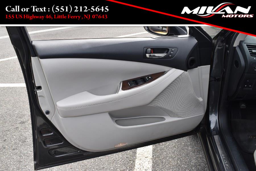 Used Lexus ES 350 4dr Sdn 2010 | Milan Motors. Little Ferry , New Jersey Used Lexus ES 350 4dr Sdn 2010 | Milan Motors. Little Ferry , New Jersey