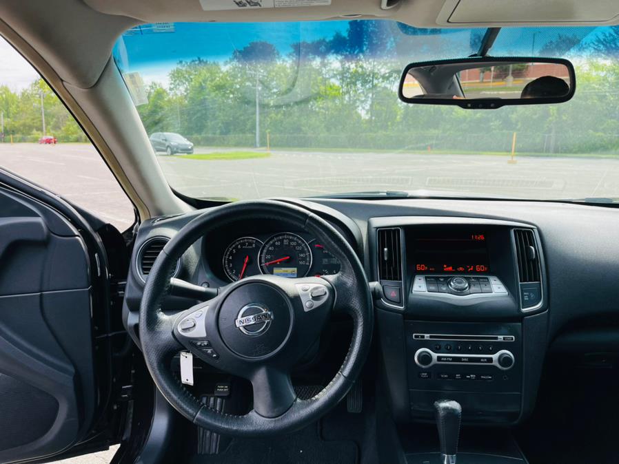 Used Nissan Maxima 4dr Sdn 3.5 S 2013 | Supreme Automotive. New Britain, Connecticut Used Nissan Maxima 4dr Sdn 3.5 S 2013 | Supreme Automotive. New Britain, Connecticut