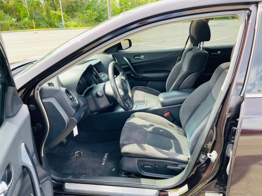 Used Nissan Maxima 4dr Sdn 3.5 S 2013 | Supreme Automotive. New Britain, Connecticut Used Nissan Maxima 4dr Sdn 3.5 S 2013 | Supreme Automotive. New Britain, Connecticut