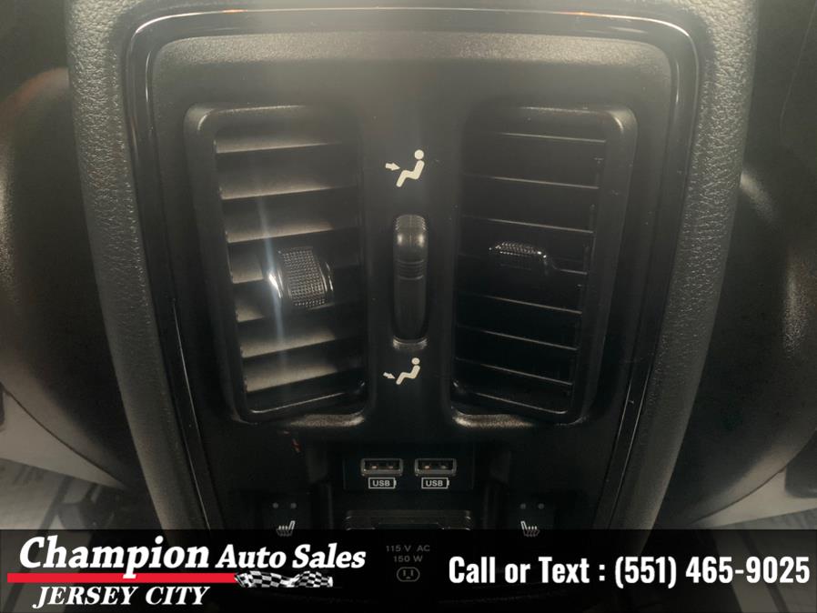 Used Jeep Grand Cherokee Limited 4x4 2018 | Champion Auto Sales of JC. Jersey City, New Jersey Used Jeep Grand Cherokee Limited 4x4 2018 | Champion Auto Sales of JC. Jersey City, New Jersey