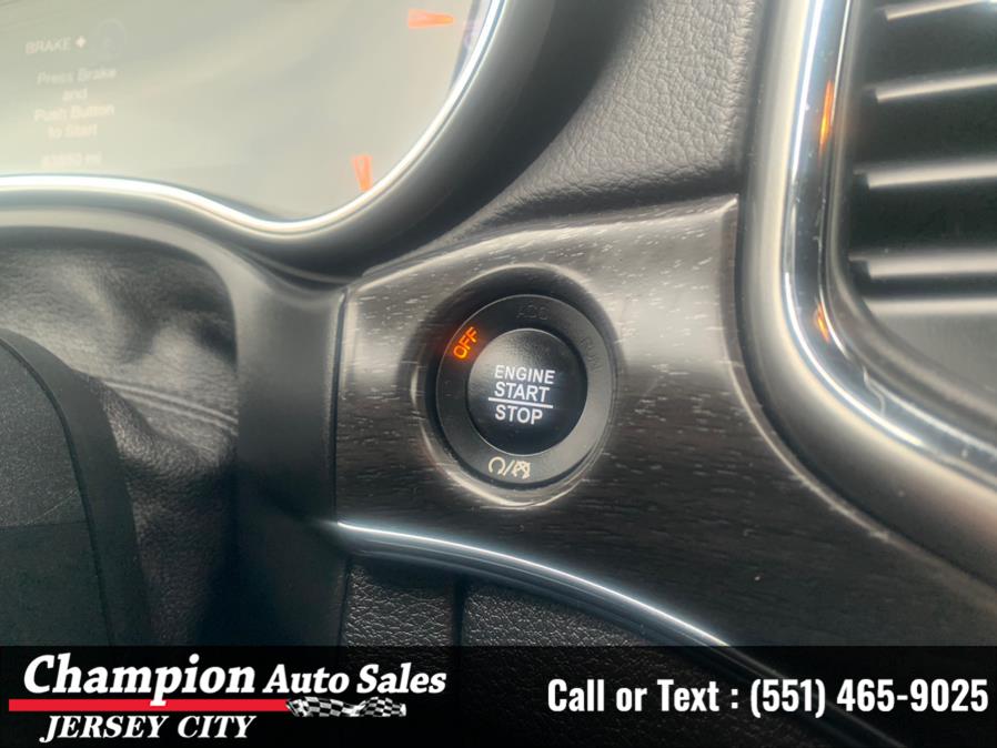 Used Jeep Grand Cherokee Limited 4x4 2018 | Champion Auto Sales of JC. Jersey City, New Jersey Used Jeep Grand Cherokee Limited 4x4 2018 | Champion Auto Sales of JC. Jersey City, New Jersey