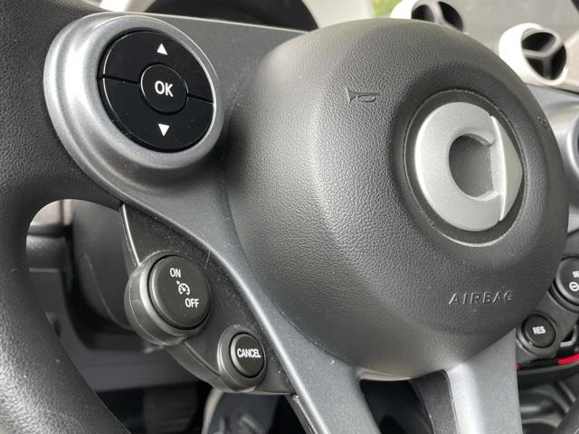 Used Smart Fortwo Pure 2016 | Blasius Federal Road. Brookfield, Connecticut Used Smart Fortwo Pure 2016 | Blasius Federal Road. Brookfield, Connecticut
