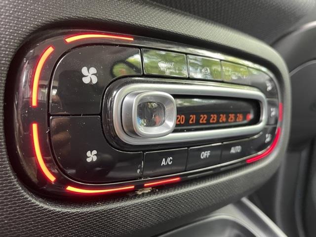 Used Smart Fortwo Pure 2016 | Blasius Federal Road. Brookfield, Connecticut Used Smart Fortwo Pure 2016 | Blasius Federal Road. Brookfield, Connecticut