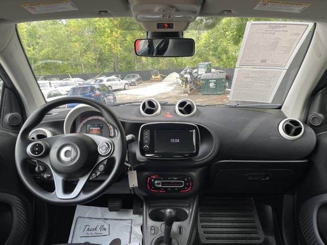 Used Smart Fortwo Pure 2016 | Blasius Federal Road. Brookfield, Connecticut Used Smart Fortwo Pure 2016 | Blasius Federal Road. Brookfield, Connecticut