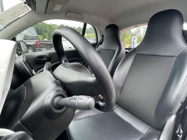 Used Smart Fortwo Pure 2016 | Blasius Federal Road. Brookfield, Connecticut Used Smart Fortwo Pure 2016 | Blasius Federal Road. Brookfield, Connecticut