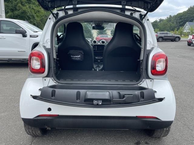 Used Smart Fortwo Pure 2016 | Blasius Federal Road. Brookfield, Connecticut Used Smart Fortwo Pure 2016 | Blasius Federal Road. Brookfield, Connecticut