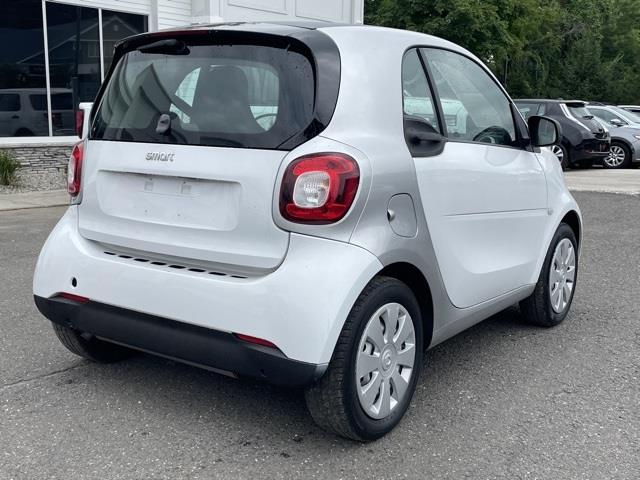 Used Smart Fortwo Pure 2016 | Blasius Federal Road. Brookfield, Connecticut Used Smart Fortwo Pure 2016 | Blasius Federal Road. Brookfield, Connecticut