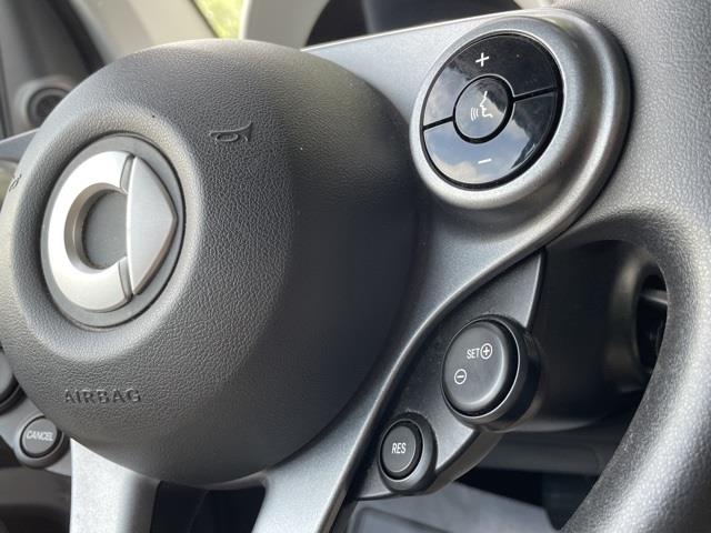 Used Smart Fortwo Pure 2016 | Blasius Federal Road. Brookfield, Connecticut Used Smart Fortwo Pure 2016 | Blasius Federal Road. Brookfield, Connecticut