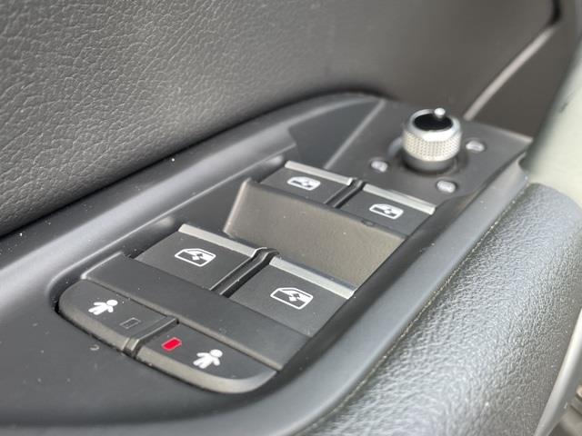 Used Audi Q5 2.0T Premium Plus 2019 | Blasius Federal Road. Brookfield, Connecticut Used Audi Q5 2.0T Premium Plus 2019 | Blasius Federal Road. Brookfield, Connecticut