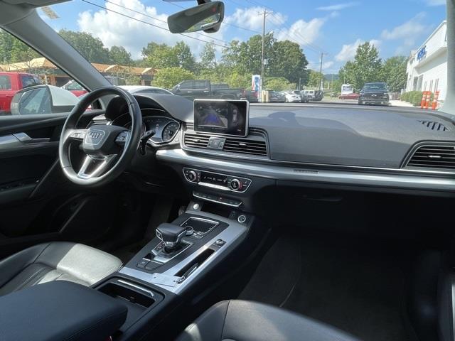 Used Audi Q5 2.0T Premium Plus 2019 | Blasius Federal Road. Brookfield, Connecticut Used Audi Q5 2.0T Premium Plus 2019 | Blasius Federal Road. Brookfield, Connecticut